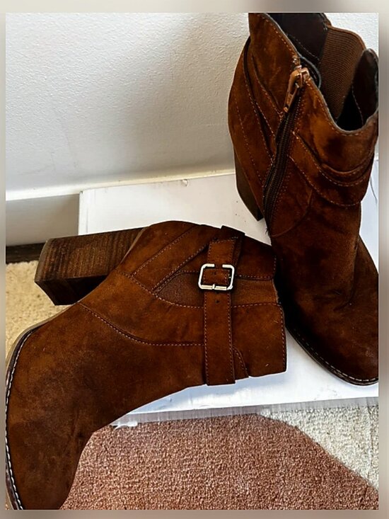 Ankle_Boots_&_Booties